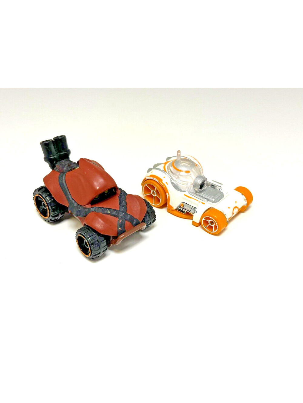 Hot Wheels Star Wars Jawa Car and Mandalorian BB8 Car